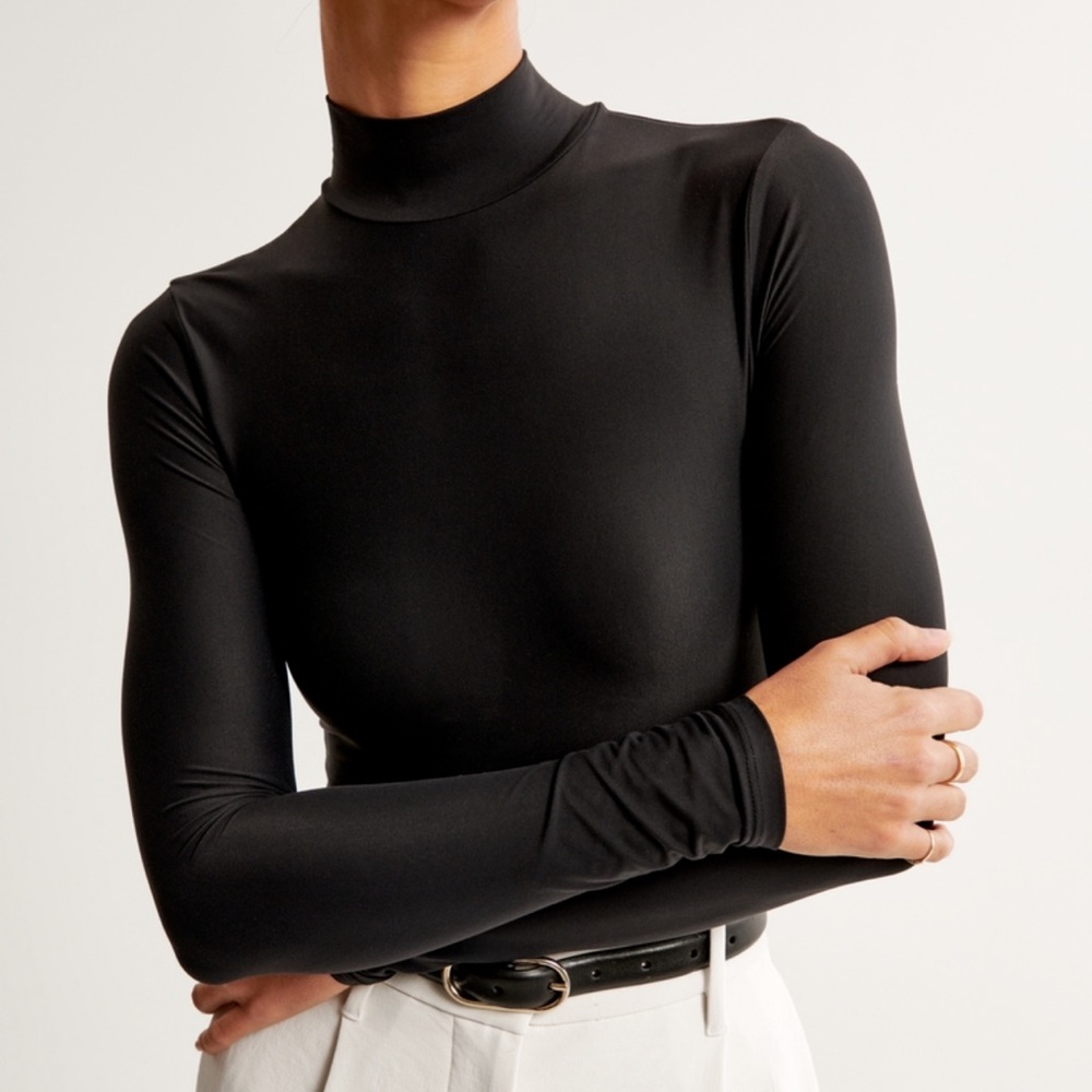 Abercrombie Soft Matte Seamless Long Sleeve Mockneck Bodysuit